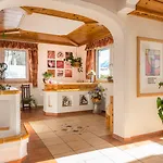 Bergrast - Charming & Summercard Aparthotel Ramsau am Dachstein