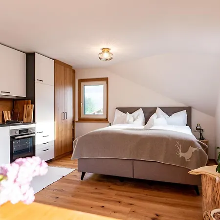 Landhaus & Ferienwohnungen Bergrast Ramsau am Dachstein