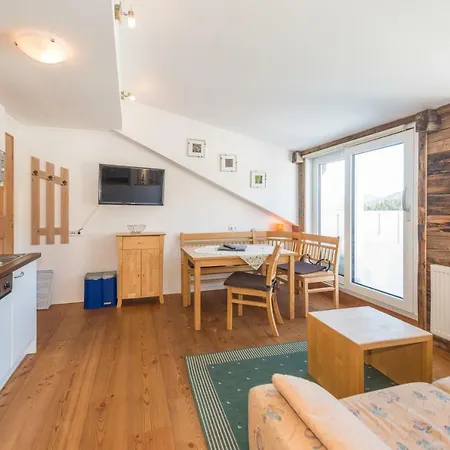 Aparthotel Landhaus&ferienwohnungen Bergrast 4*