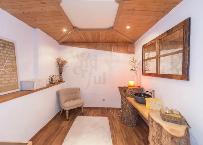 & Bergrast Aparthotel 4*