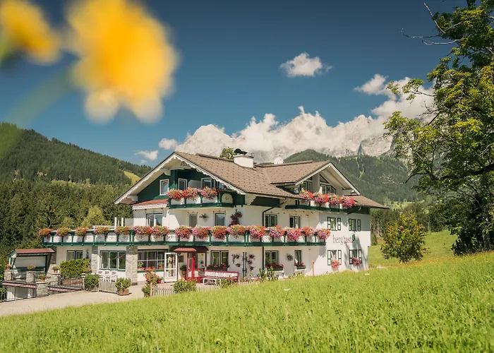 Landhaus & Ferienwohnungen Bergrast Aparthotel Ramsau am Dachstein