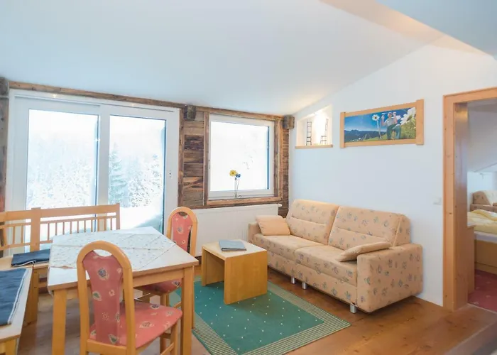 Landhaus & Ferienwohnungen Bergrast Aparthotel 4*